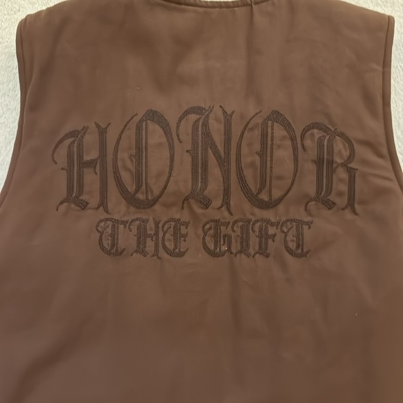 Honor the Gift HTG Reversible Vest Brown - Picture 7 of 12